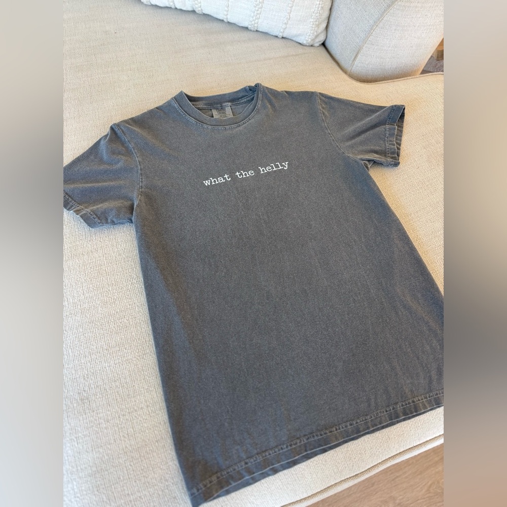 What the Helly Comfort Color t shirt
